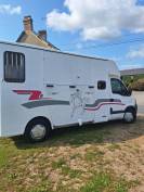 Furgoneta para caballos Renault Master dci 120 2005 De segunda mano