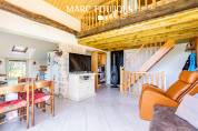 Maison avec boxes à chevaux