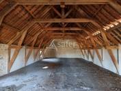 Propriété quercynoise avec sa grange sur 5 ha