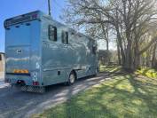 Camion Mercedes 5 chevaux+habitation