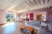Other country property  Rh&ocirc;ne