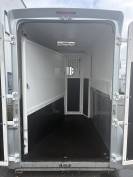 VAN 2 PLACES STALLES BARBOT