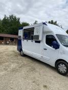 Van per Cavalli Renault MASTER III 165CV - 5 PLACES ASSISES 2022 Occasione