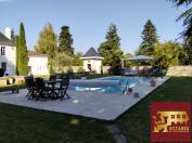 Propriété de 270 m2 avec étang à Cognac sur 3ha