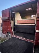 Camion chevaux 2 places