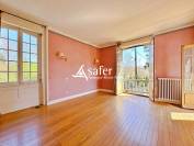 DEMEURE DE CARACTERE - BEAUJOLAIS VERT