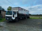 Camion transport chevaux 10 places 