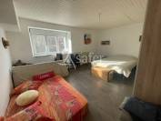 Ferme rénovée avec grange et dépendance - 2 ha 15 a 04 ca