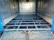 Poids-lourd bétaillière Mercedes 711D