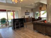 Propriété 184m2 sur 3,5 HA,piscine, dépendances 