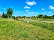 Joli Centre Equestre prêt à reprendre secteur Montauban