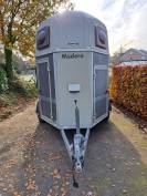 Van Humbaur 2 chevaux