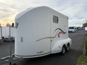 VAN 2 PLACES STALLES BARBOT CENTAURE 4000