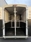 VAN 2 PLACES STALLES BARBOT CENTAURE 4000