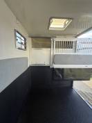 Furgoneta para caballos Renault LESLY HORSE 2018 De segunda mano