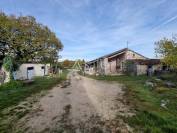 Ancien corps de ferme sur 5 ha en Quercy Blanc