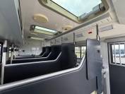 STX 6 CHEVAUX AVEC POP OUT ET PUSH UP