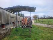 R&acirc;telier &agrave; foin