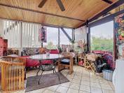 Maison de charme au coeur du bocage vallonn&eacute;, avec vue imprenab