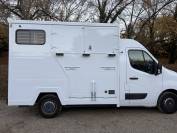 &Agrave; vendre petit camion chevaux 