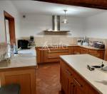 Propri&eacute;t&eacute; &eacute;questre de caract&egrave;re