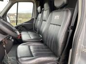 Camionnette chevaux stx stalle 