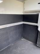 Camionnette chevaux stx stalle 