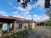 Propri&eacute;t&eacute; dans la Vall&eacute;e du Lot, en zone AOC Cahors