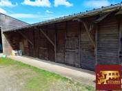 Maisons 7 pi&egrave;ce(s) 220 m2 g&icirc;tes 8 hectares.