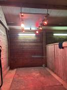 Pension pr&eacute; box et travail. 