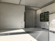 Camion chevaux carrosserie neuve 2011, 230 000 kms