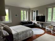 Propriet&agrave; con strutture per attivit&agrave; equestri