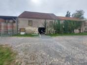 Propri&eacute;t&eacute; d'environ 12,20 ha tr&egrave;s bien structur&eacute;e