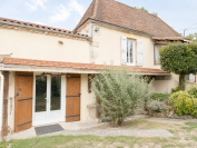 &Agrave; 30 minutes de Bergerac &ndash; 3 logements sur 4 hect