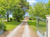 &Agrave; 30 minutes de Bergerac &ndash; 3 logements sur 4 hect