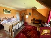 propri&eacute;t&eacute; &eacute;questre, 5 hectares, carri&egrave;re, &eacute;tang et d&eacute;pendance de 500 m2