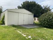 Belle propri&eacute;t&eacute; avec boxs pour 4 chevaux 