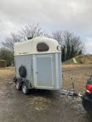 Van 1,5 places Cheval libert&eacute;