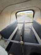 Van Brown 2 places avec sellerie 