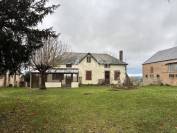 Fermette typique du bourbonnais