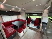 Cami&oacute;n para caballos Volvo Paillard 2017 De segunda mano