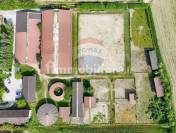 Centro equestre con B&B e 4 unita abitative 