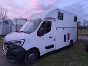 Petit camion 2 chevaux 