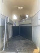 Van cheval libert&eacute; 1 place en oblique- unique-