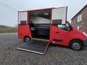 Camion Renault Master chevaux