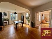 Propri&eacute;t&eacute; cl&eacute; en main avec 6,2 ha et rivi&egrave;re