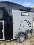 VAN cheval libert&eacute; gold 3