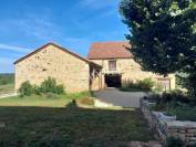 Tr&egrave;s belle propri&eacute;t&eacute; avec g&icirc;te, sur 54ha diversifi&eacute;s, avec