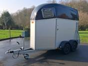  D&eacute;couvrez le cadeau r&eacute;serv&eacute; aux acheteurs d'un v&eacute;hicul