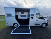 Horsebox HGV TBST Renault Master 2026 New